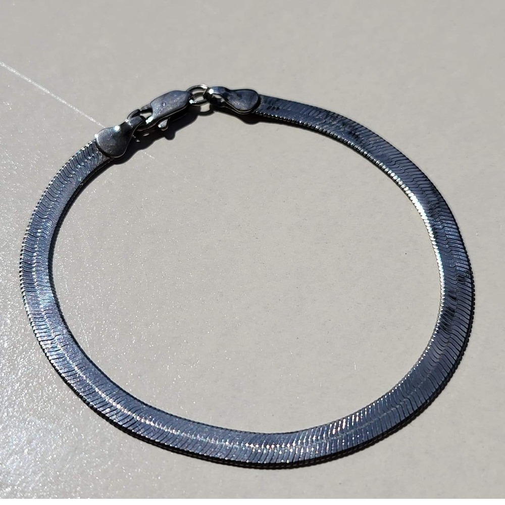 Vintage Herringbone Chain Bracelet 8in Silver Tone Flat Snake Link